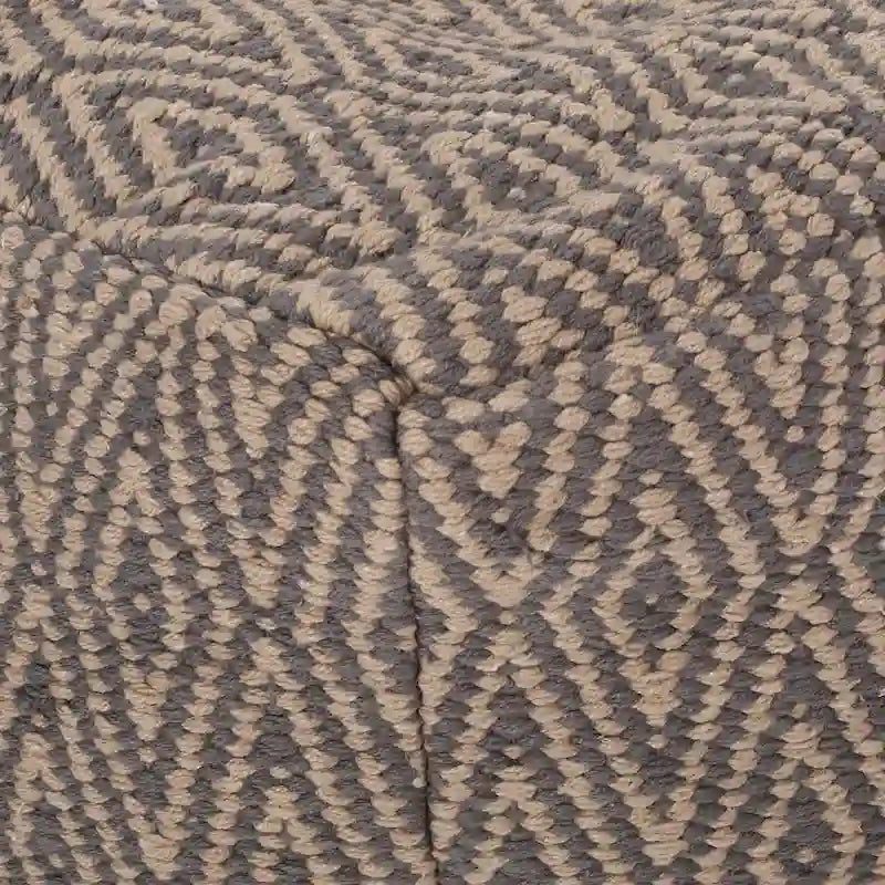 Pouf cubico in cotone fatto a mano