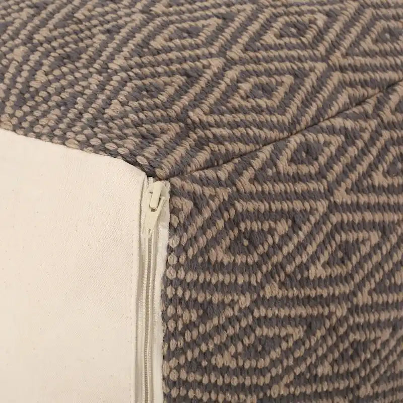 Pouf cubico in cotone fatto a mano