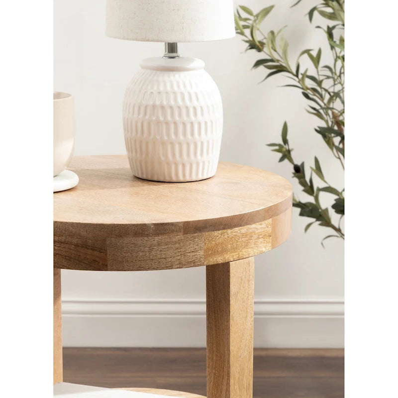 Tavolino rotondo in legno in stile minimalista