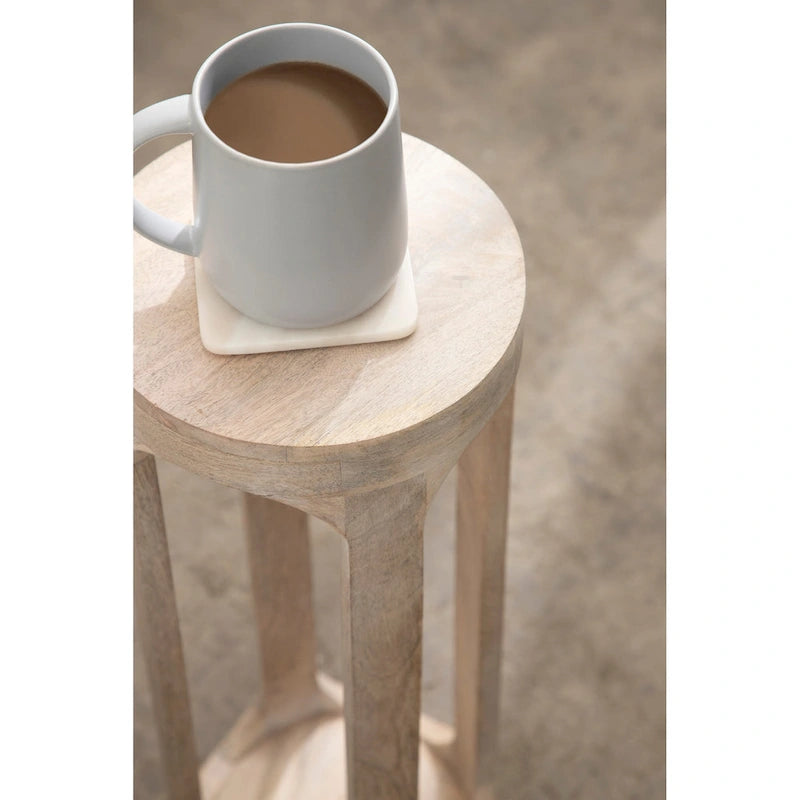 Tavolino da appoggio in stile moderno in legno
