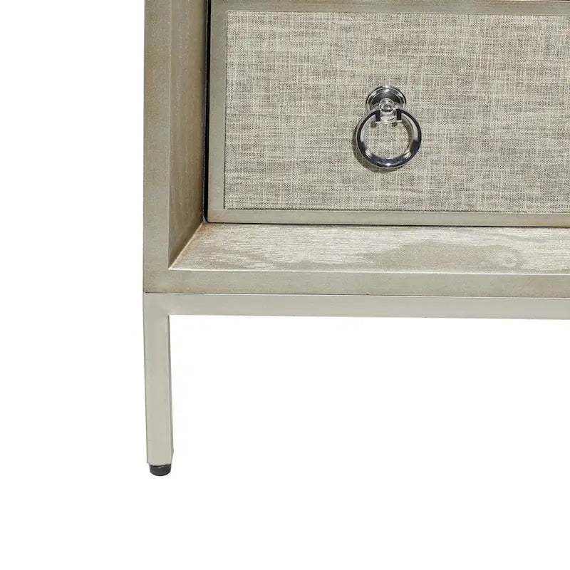 Cassettiera in legno a 3 cassetti con pannello frontale imbottito, piano a specchio e maniglie ad anello